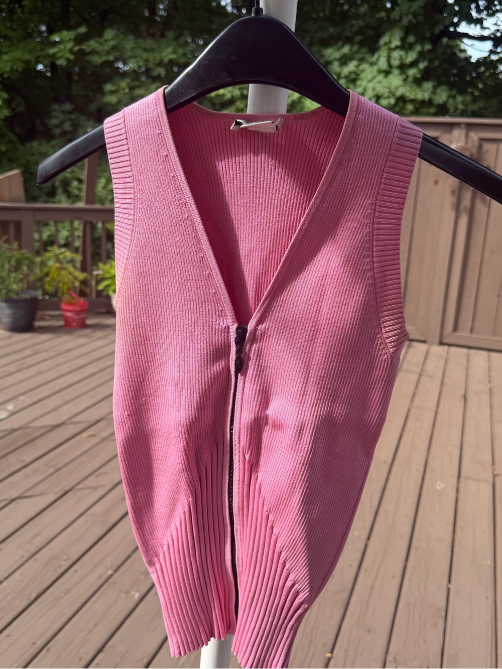 Cache Pink Ribbed V-Neck Zip Sweater Vest small